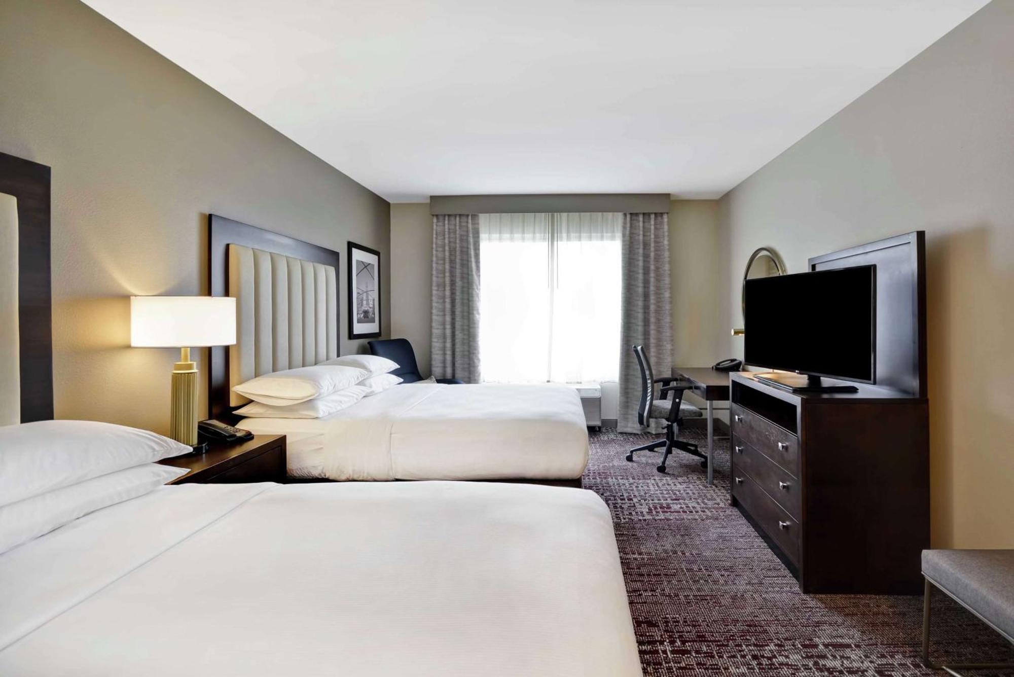 Doubletree By Hilton Chicago Midway Airport, Il Hotel Bedford Park Екстериор снимка