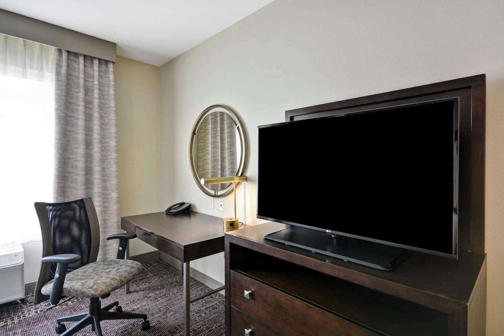Doubletree By Hilton Chicago Midway Airport, Il Hotel Bedford Park Екстериор снимка