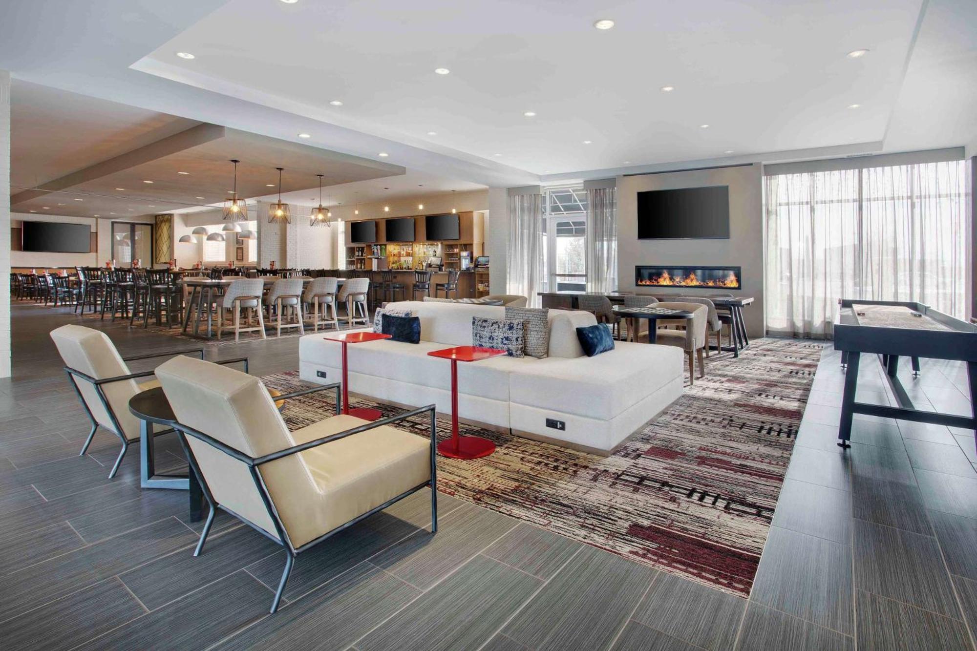 Doubletree By Hilton Chicago Midway Airport, Il Hotel Bedford Park Екстериор снимка