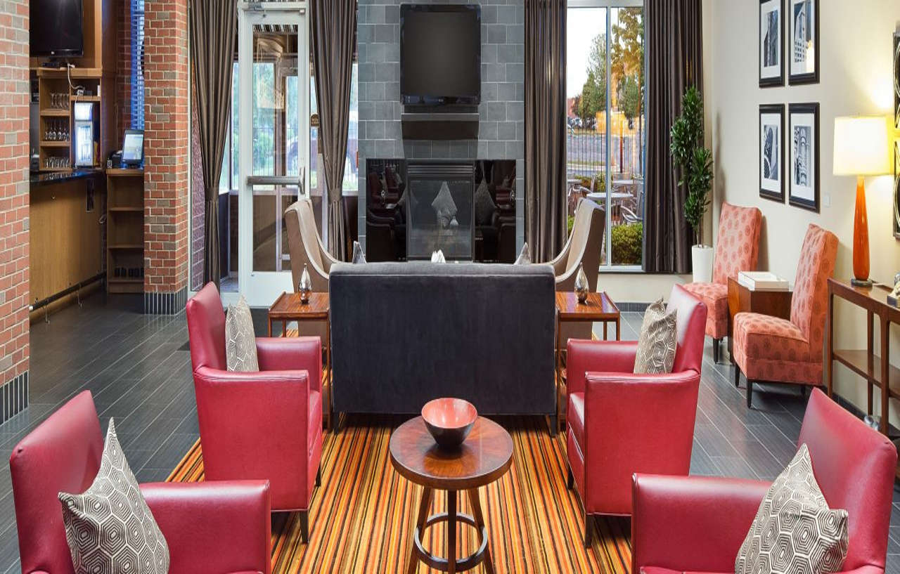 Doubletree By Hilton Chicago Midway Airport, Il Hotel Bedford Park Екстериор снимка